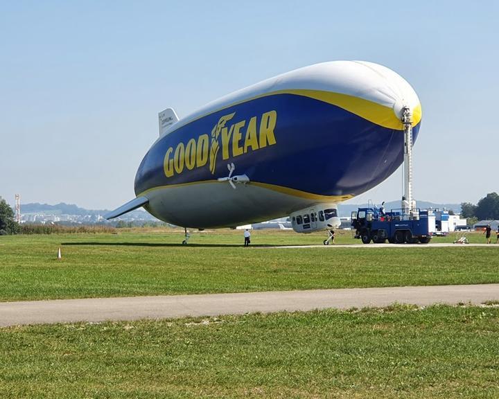 Zeppelin Hangar FN